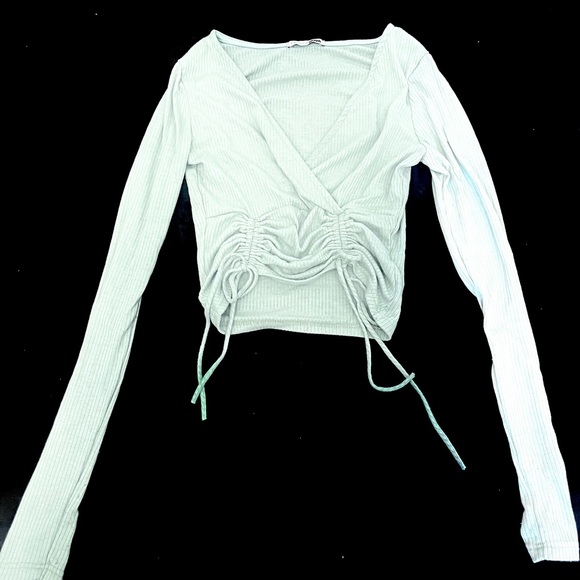 FASHION NOVA CUTE TOP - Picture 1 of 7